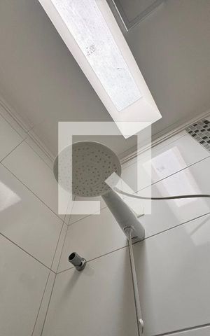 Casa à venda com 212m², 3 quartos e 5 vagas Casa à venda com 212m², 3 quartos e 5 vagasBanheiro da Suíte 1