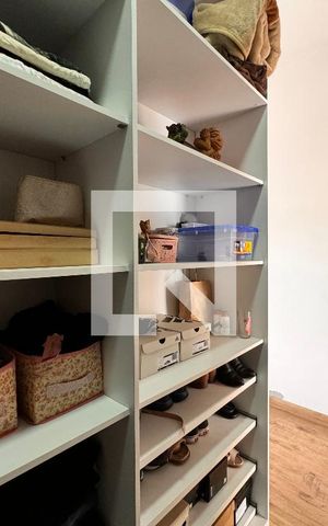 Casa à venda com 212m², 3 quartos e 5 vagas Casa à venda com 212m², 3 quartos e 5 vagasCloset da suíte 3