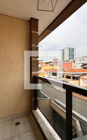 Casa à venda com 212m², 3 quartos e 5 vagas Casa à venda com 212m², 3 quartos e 5 vagasSacada Suite 3