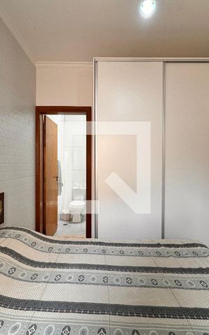 Casa à venda com 212m², 3 quartos e 5 vagas Casa à venda com 212m², 3 quartos e 5 vagasSuite 1