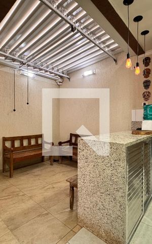 Casa à venda com 212m², 3 quartos e 5 vagas Casa à venda com 212m², 3 quartos e 5 vagasChurrasqueira