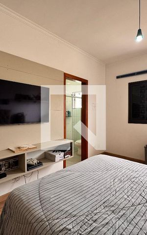 Casa à venda com 212m², 3 quartos e 5 vagas Casa à venda com 212m², 3 quartos e 5 vagasSuite 2