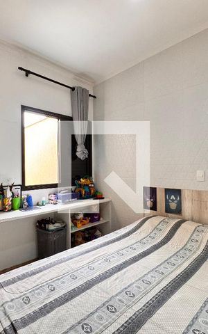 Casa à venda com 212m², 3 quartos e 5 vagas Casa à venda com 212m², 3 quartos e 5 vagasSuite 1