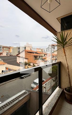 Casa à venda com 212m², 3 quartos e 5 vagas Casa à venda com 212m², 3 quartos e 5 vagasSacada