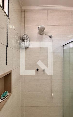 Casa à venda com 212m², 3 quartos e 5 vagas Casa à venda com 212m², 3 quartos e 5 vagasBanheiro da Suíte 3