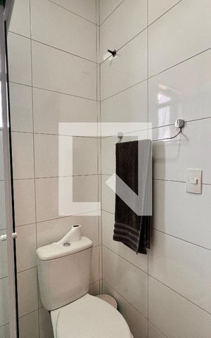 Casa à venda com 212m², 3 quartos e 5 vagas Casa à venda com 212m², 3 quartos e 5 vagasBanheiro da Suíte 2
