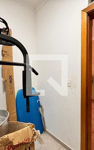 Casa à venda com 212m², 3 quartos e 5 vagas Casa à venda com 212m², 3 quartos e 5 vagasDepósito