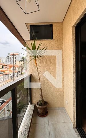 Casa à venda com 212m², 3 quartos e 5 vagas Casa à venda com 212m², 3 quartos e 5 vagasSacada Suite 3