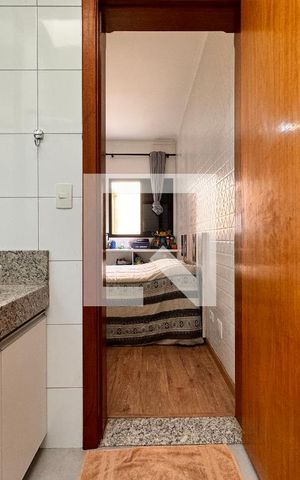 Casa à venda com 212m², 3 quartos e 5 vagas Casa à venda com 212m², 3 quartos e 5 vagasBanheiro da Suíte 1