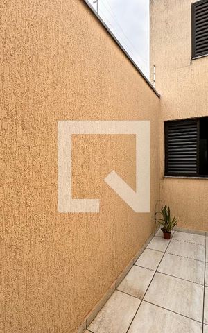 Casa à venda com 212m², 3 quartos e 5 vagas Casa à venda com 212m², 3 quartos e 5 vagasJardim de inverno