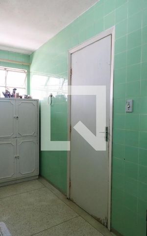 Apartamento à venda com 125m², 2 quartos e 1 vaga Apartamento à venda com 125m², 2 quartos e 1 vagaBanheiro