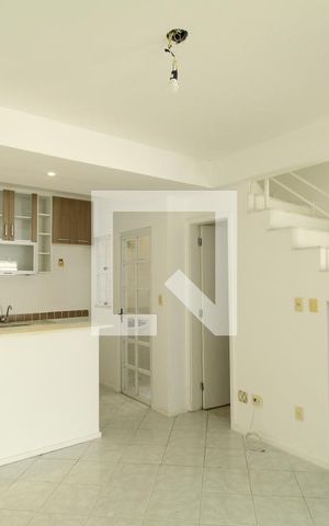 Casa de condomínio à venda com 81m², 3 quartos e 1 vagaSala