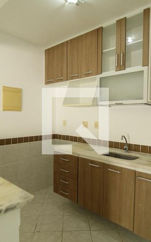Casa de condomínio à venda com 81m², 3 quartos e 1 vagaCozinha
