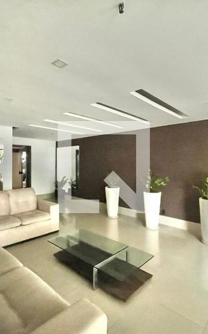 Apartamento à venda com 103m², 3 quartos e 2 vagasFachada