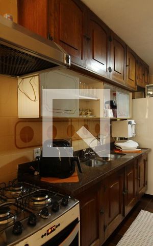 Apartamento à venda com 103m², 3 quartos e 2 vagasCozinha