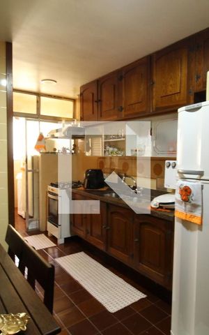 Apartamento à venda com 103m², 3 quartos e 2 vagasCozinha