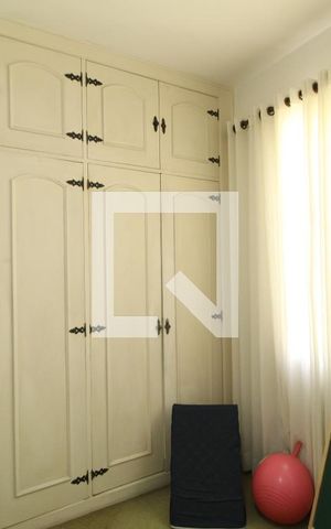 Apartamento à venda com 103m², 3 quartos e 2 vagasQuarto 2