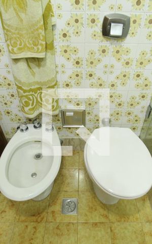 Apartamento à venda com 103m², 3 quartos e 2 vagasBanheiro social