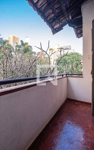 Casa para alugar com 190m², 3 quartos e 2 vagas Casa para alugar com 190m², 3 quartos e 2 vagasQuarto 1 - Varanda