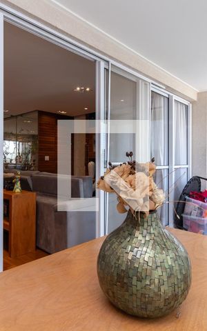Apartamento à venda com 130m², 3 quartos e 3 vagasVaranda da Sala