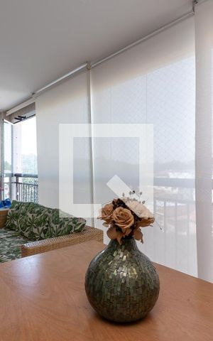 Apartamento à venda com 130m², 3 quartos e 3 vagasVaranda da Sala