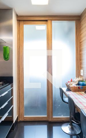 Apartamento à venda com 130m², 3 quartos e 3 vagasCozinha