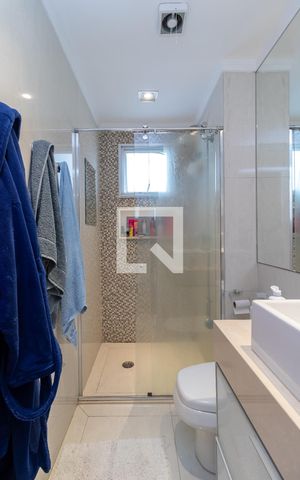 Apartamento à venda com 130m², 3 quartos e 3 vagasBanheiro da Suíte 1