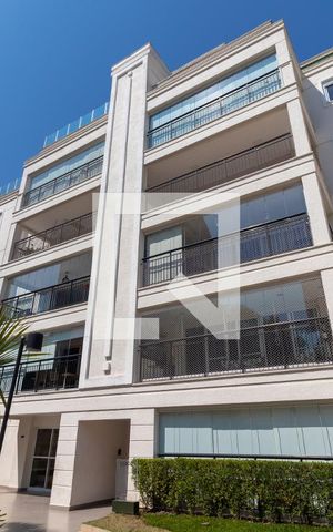 Apartamento à venda com 130m², 3 quartos e 3 vagasFachada do Bloco