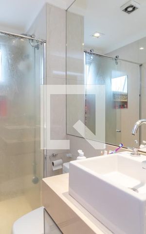 Apartamento à venda com 130m², 3 quartos e 3 vagasBanheiro da Suíte 1