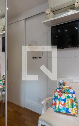 Apartamento à venda com 130m², 3 quartos e 3 vagasSuíte 2