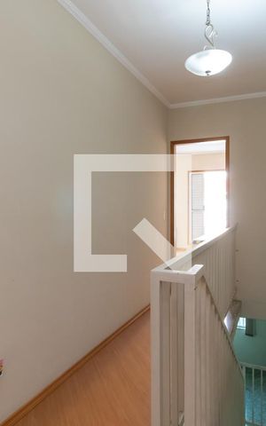 Casa à venda com 150m², 3 quartos e 2 vagasHall dos Quartos