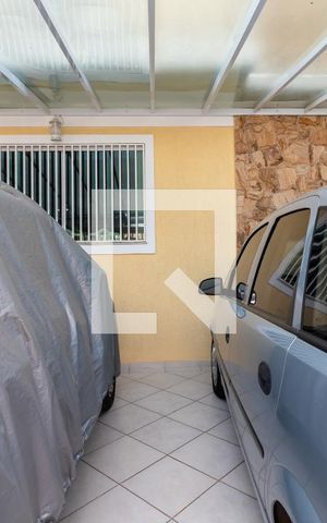 Casa à venda com 150m², 3 quartos e 2 vagasGaragem