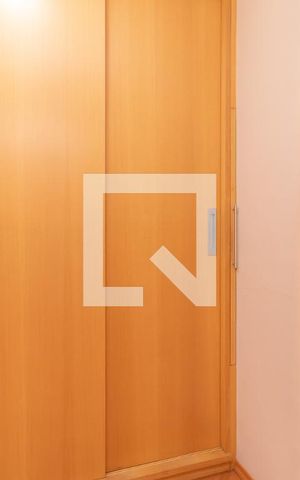 Casa à venda com 150m², 3 quartos e 2 vagasSuíte 1 - Closet