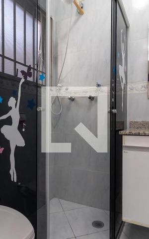 Casa à venda com 150m², 3 quartos e 2 vagasBanheiro da Suíte 3