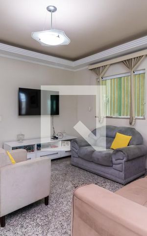 Casa à venda com 150m², 3 quartos e 2 vagasSala de Estar