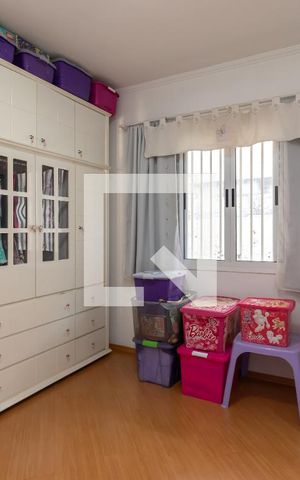 Casa à venda com 150m², 3 quartos e 2 vagasSuíte 3
