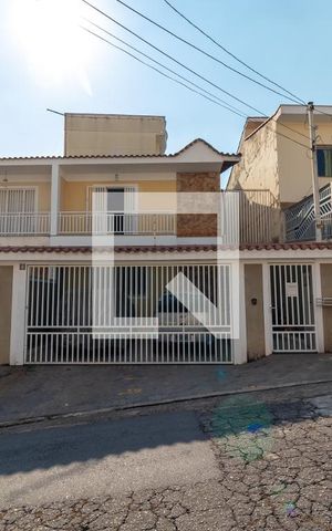 Casa à venda com 150m², 3 quartos e 2 vagasFachada