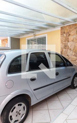 Casa à venda com 150m², 3 quartos e 2 vagasGaragem