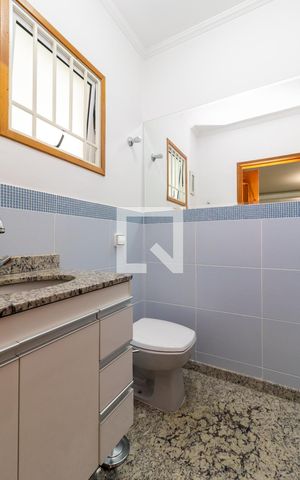 Casa à venda com 150m², 3 quartos e 2 vagasLavabo