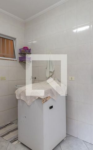 Casa à venda com 150m², 3 quartos e 2 vagasÁrea de Serviço