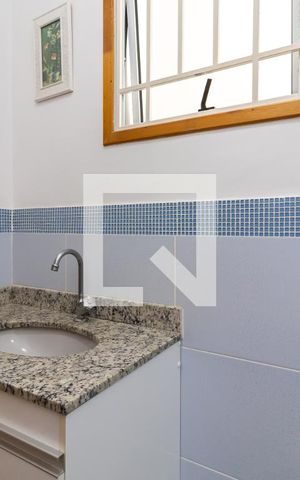 Casa à venda com 150m², 3 quartos e 2 vagasLavabo