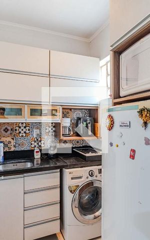 Studio para alugar com 32m², 1 quarto e sem vaga Studio para alugar com 32m², 1 quarto e sem vagaCozinha e Área de Serviço