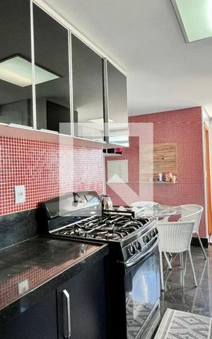 Apartamento à venda com 120m², 3 quartos e 3 vagas Apartamento à venda com 120m², 3 quartos e 3 vagascozinha