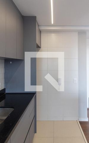 Apartamento à venda com 46m², 2 quartos e 1 vaga Apartamento à venda com 46m², 2 quartos e 1 vagaCozinha Americana