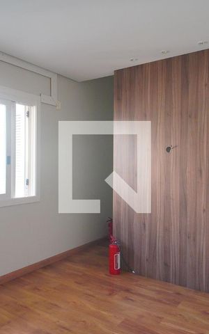 Casa à venda com 450m², 5 quartos e 4 vagas Casa à venda com 450m², 5 quartos e 4 vagasSuíte 4