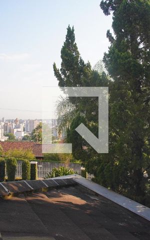 Casa à venda com 450m², 5 quartos e 4 vagas Casa à venda com 450m², 5 quartos e 4 vagasvista da suite 3