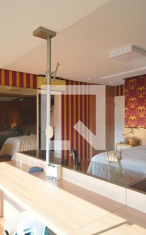 Casa à venda com 450m², 5 quartos e 4 vagas Casa à venda com 450m², 5 quartos e 4 vagasSuíte 1