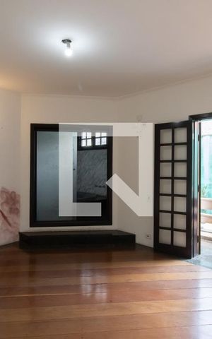 Casa para alugar com 500m², 7 quartos e sem vaga Casa para alugar com 500m², 7 quartos e sem vagaSuite 1
