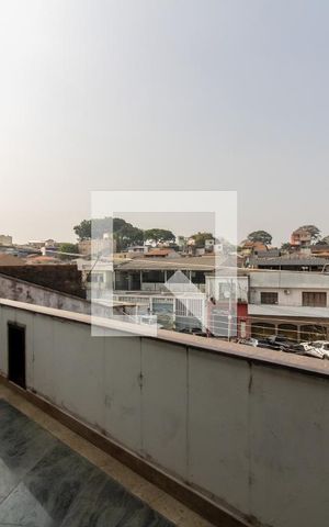 Casa para alugar com 500m², 7 quartos e sem vaga Casa para alugar com 500m², 7 quartos e sem vagaVaranda da Suite 2