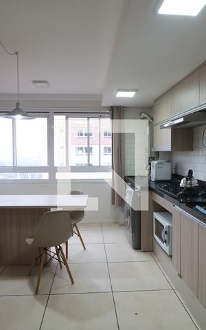 Apartamento à venda com 54m², 2 quartos e 1 vagaCozinha e Área de Serviço